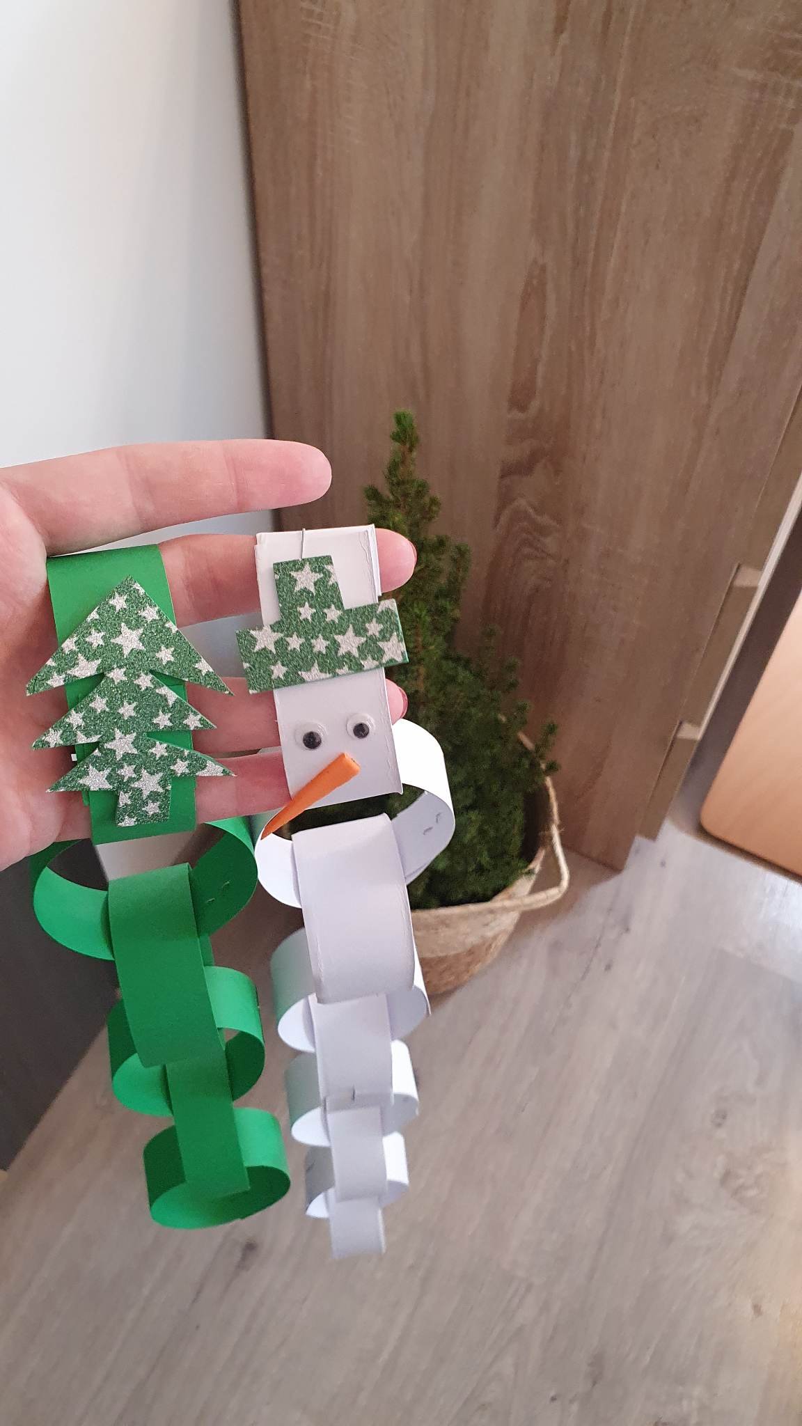 318436004_701340771336918_4624375617814433553_n